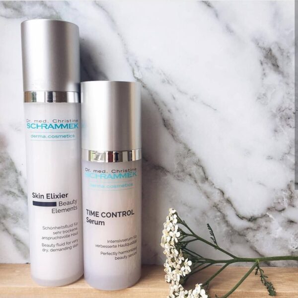 冬に負けない?!ツヤ肌を叶える美容液 - Dr. med. Christine Schrammek  